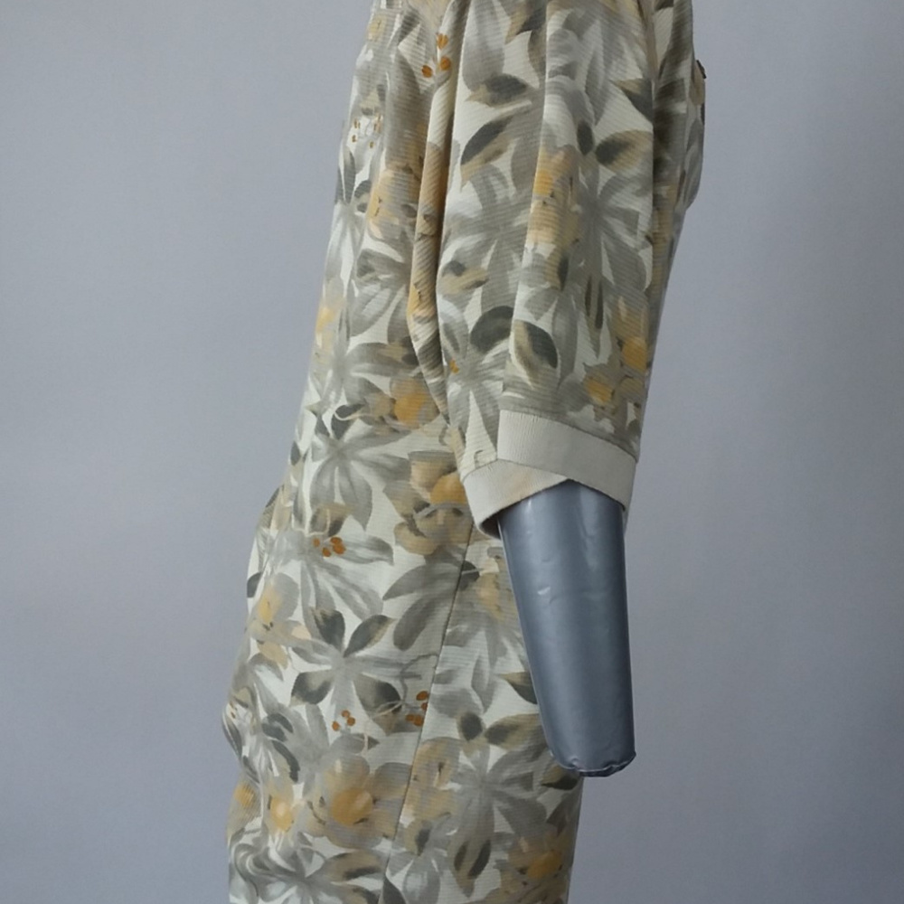 Tommy Bahama Men's L Hawaiian Casual Shirt - Picture 4 of 6